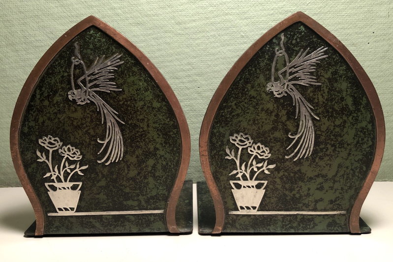 Parrot Teardrop Bookends7201X